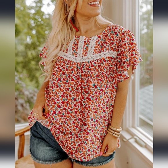 Summer 🌞Boutique boho 🌷 Red Floral lace top - Picture 4 of 6